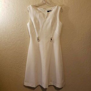 Ellen Tracy Exquisite Ivory Sleeveless Belted Fit and Flare Dress Size 2 XSmall